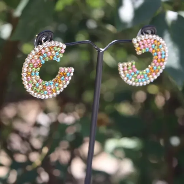 Rainbow%20Pearlescent%20Round%20Hoop%20Earrings-%20Earrings%20for%20Girls%20Stylish%20-%20Image%205