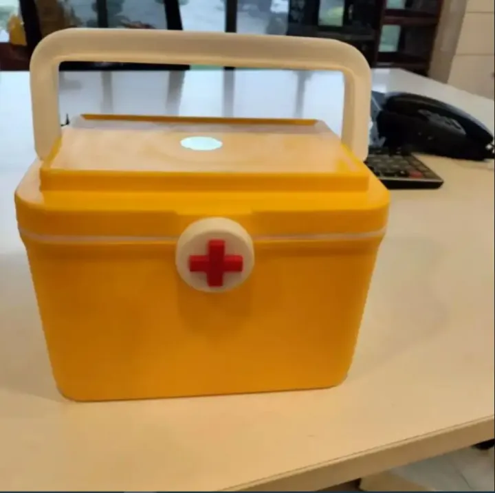 Plastic%20Medicine/Pills%20Storage%20Box/Organizer/First%20Aid%20Kit/Medicine%20Box/first%20aid%20box%20-%20Image%204