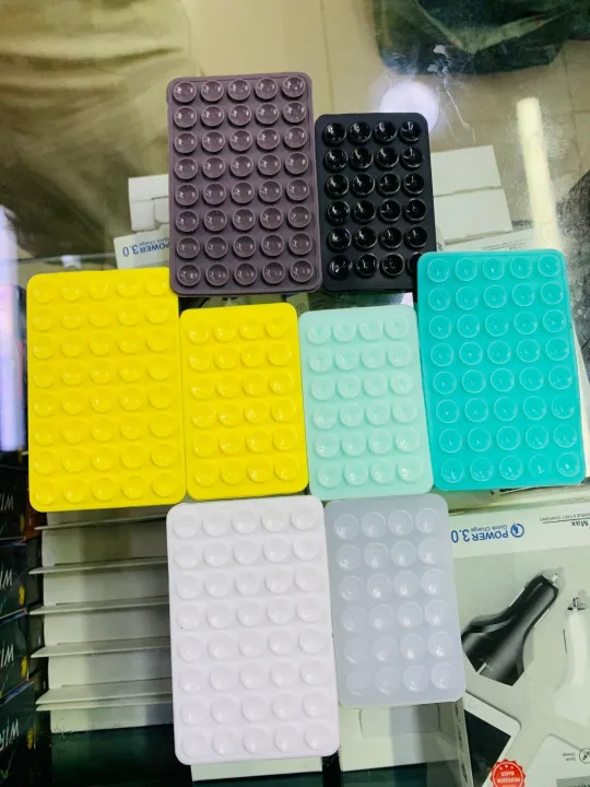 Silicone%20Suction%20Pad%20Phone%20Holder%20Self-Adhesive%20Rubber%20Mat%20-%20Image%207