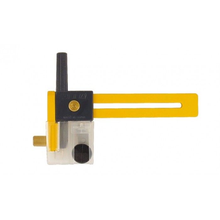 Olfa%20CMP-1%20Compass%20Cutter%20-%20Image%203