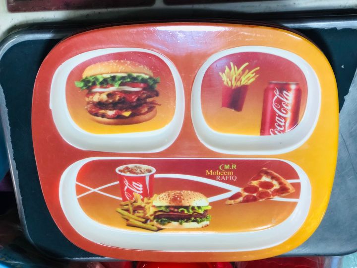 Plate%20-%20Burger%20Plate%20Snack%20Dish%203%20Partition%20Plastic%20Melamine%20Tray%20Best%20for%20Burger%20Chips%20Biriyani%20Shawarma%20Fries%20Plate%20for%20Wedding%20Home%20Party%201%20Piece%20Multi%20Color%20&%20Design%20-%20Image%202