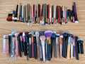 Pack Of 12 Professional Makeup Brushes For Women. 