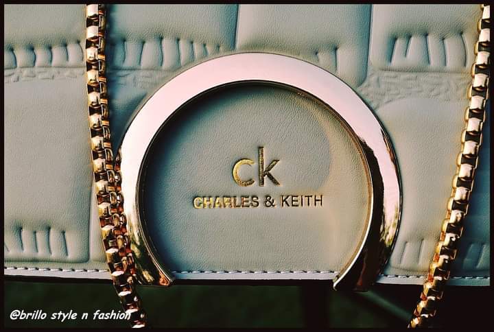 Designer%20Handbags%20for%20Girls,%20Women,%20Ladies,%20Tote%20Bag,%20Purse%20and%20Cross%20Shoulder%20Bag%20-%20Image%203