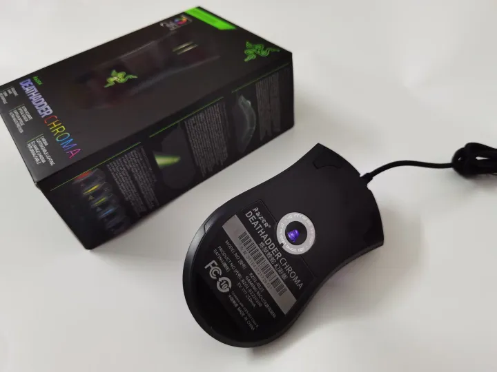 Razer%20DeathAdder%20Chroma%20-%20Multi-Color%20Ergonomic%20Gaming%20Mouse%20-%2010,000%20DPI%20Sensor%20-%20Comfortable%20Grip%20-%20World's%20Most%20Popular%20Gaming%20Mouse%20-%20Image%206