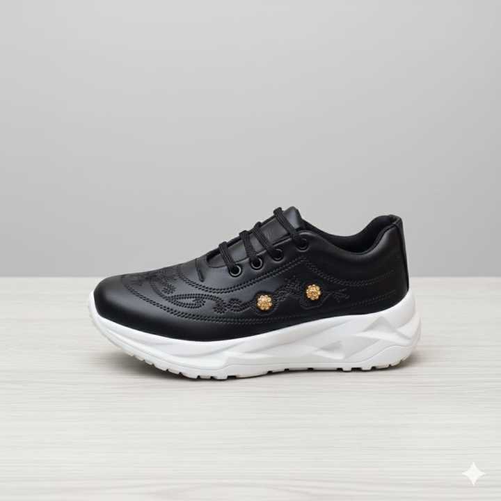 Sports%20Sneaker%20And%20Shoes%20For%20Girls%20And%20Women%20-%20Image%206