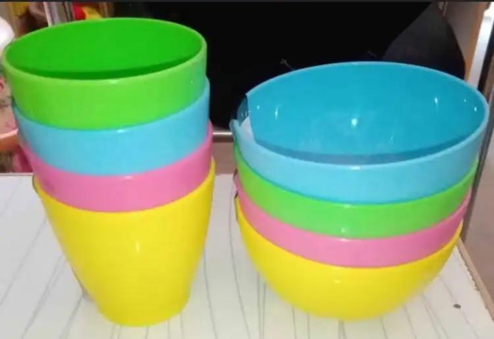 Pack%20of%208%20Imported%20High%20Quality%20Unbreakable%20Bowls%20and%20Glass%20-%204%20Imported%20Blows%20and%20Glass%20-%20Imported%20Plastic%20-%20Stylish%20And%20Durable%20Plastic%20Bowls%20and%20Glass%20Set%20-%20Image%204