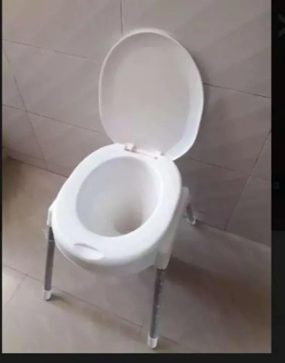 Portable%20Commode%20Chair%20new%20condition%20completely%20-%20Image%206