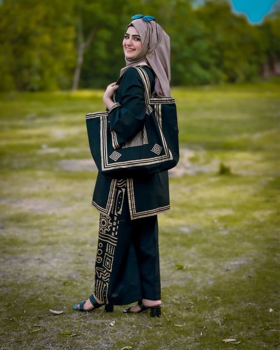 MOST%20DEMANDING%20COLLECTION%20Co-Ords%202Pc%20Set%20With%20HandBag%20-%20Image%2010