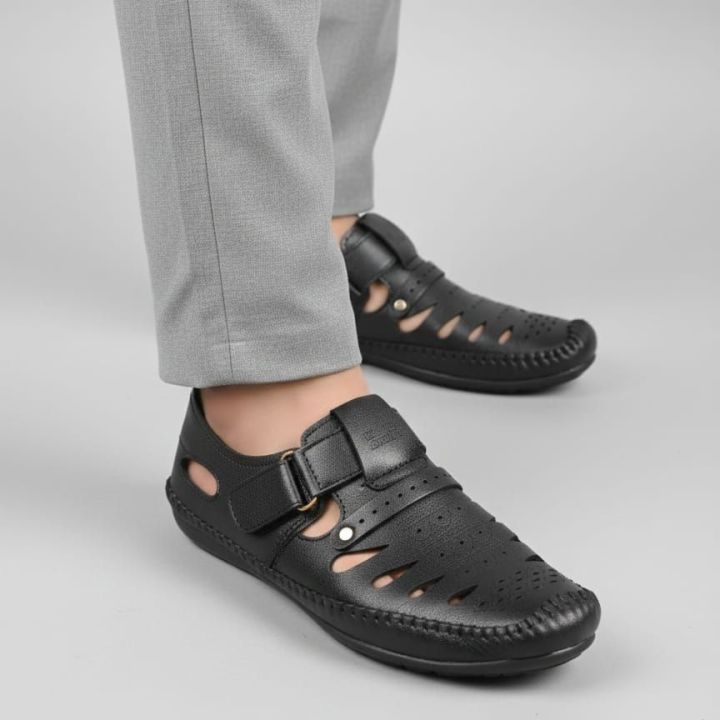 Sandals%20for%20men%20/%20Peshawari%20chappel%20for%20men%20/Trending%20Sandals%20for%20men%20/%20Stylish%20sandals%20for%20men%20-%20Image%203