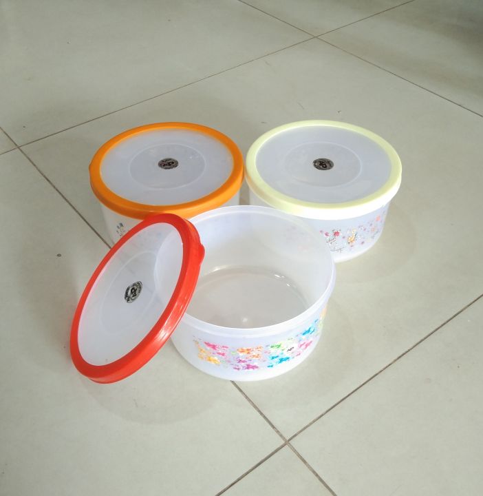 Food Storage Boc - Pure Plastic Floral Design Medium Food Storage Round Box With Lid - Multicolor