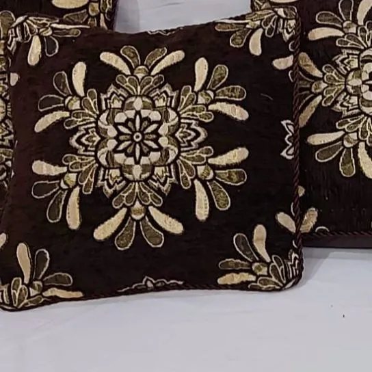 Best%20and%20unique%20Cushion%20cover%20in%20%20jacquard%20velvet%20with%20export%20quality%20-%20Image%203