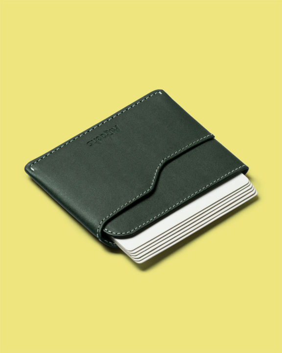 Aurochs%20Nano%20-%20Slim%20Card%20Holder%20Wallet%20For%20Men%20&%20Women%20-%20Image%203