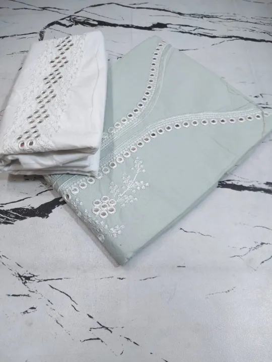 Embroidered%202-Piece%20Collection%20%E2%80%93%20Panel%20Embroidered%20Shirt%20&%20Paincha%20Embroidered%20Trouser%20-%20Image%207