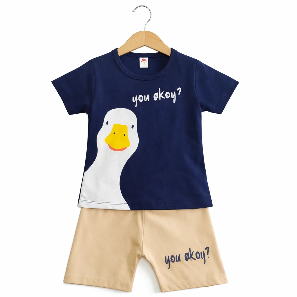 Cute Duck Outfit Detail View