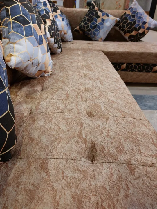 Metro%20Furniture%20Turkish%20Fabric%20L%20Shape%206%20Seated%20Sofa%20Tufted%20Seats%20Printed%20Cushions%20&%20Border%20-%20Image%204