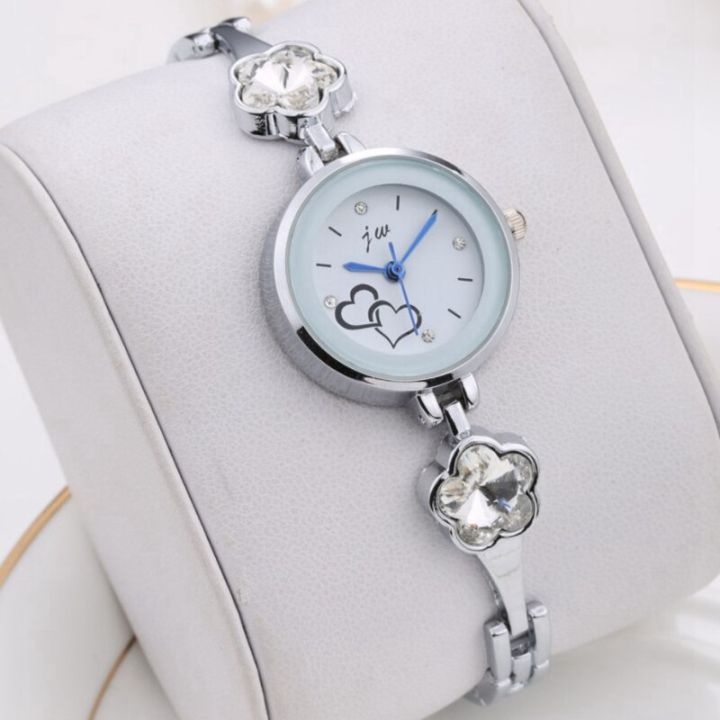 Women's%20Quartz%20Watch%20Bangle%20Wtyle%20Color%20Diamond%20Watches%20Small%20Dial%20Schoolgirl%20Bracelet%20Watch%20Gold%20Silver%20Watch%20Chain%20-%20Image%203