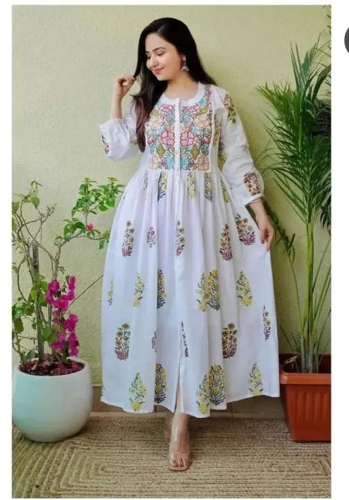 Boutique%20By%20Aiman%20%7C%20Stitched%20%7C%20Ready%20To%20Wear%20%7C%20Women's%20Fashion%20%7C%20Lawn%20Multi%20Thread%20Work%20Embroidery%201%20Piece%20Dress%20For%20Women's%20Fashion%20-%20Image%202