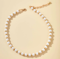 Simulated Shell Pearls Necklace for Women Round White Pearl Necklace Strand Pearl Jewelry. 