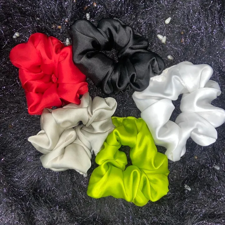 Pack%20of%205%20Strong%20Elastic%20multi%20colour%20Soft%20Ponytail%20Scrunchie%20Hair%20band%20&%20hand%20wear%20for%20girls%20hair%20Silk%20multicolour%20-%20Image%206