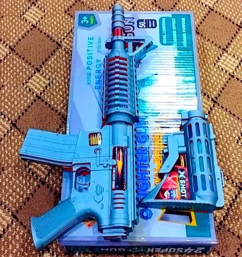Sound%20and%20Light%20Simulation%20Musical%20Toy%20Children's%20Toy%20Boy%20Pubg%20Style%20Outdoor%20Sports%20M16%20Model%20-%20Image%202