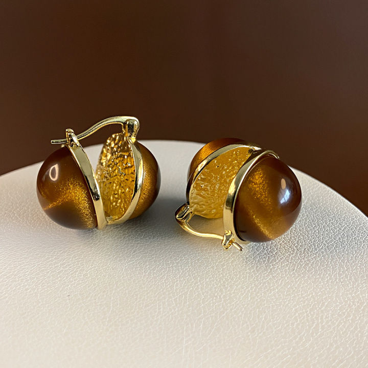French vintage tiger's eye earrings, feminine light luxury, high-end design earrings, new Maillard earrings