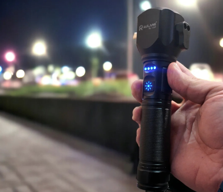 Emergency%20Flashlight%20%7C%20Powerful%20Torch%201KM%20Range%20&%20Charging%20Bank%20%7C%20Torch%20Light%20High%20Power%20Long%20Distance%201%20km%20%7C%20Rescue%20Torch%20with%20Hammer%20%7C%208800mah%20Powerful%20Emergency%20Flashlight%20&%20Charging%20%7C%20Multifunction%208in1%20Portable%20Led%20Flashlight%20Rechargeable%20LED%20Torch%20F%20-%20Image%208
