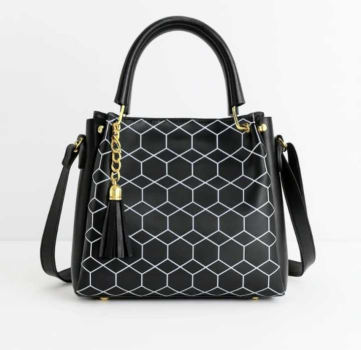 Zushaam-Hand bag for girls Leather bags for girls Cross body bags for girls and ladies Shoulder bag for girls with adjustable starp