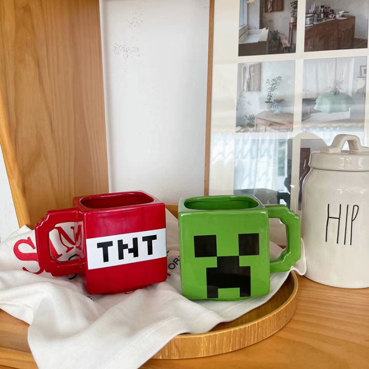 My World Cup Game Around The Mug For Minecraft Children's Water Cup TNT Shadow Coolie Afraid Of Pink Pig Steve Static Model