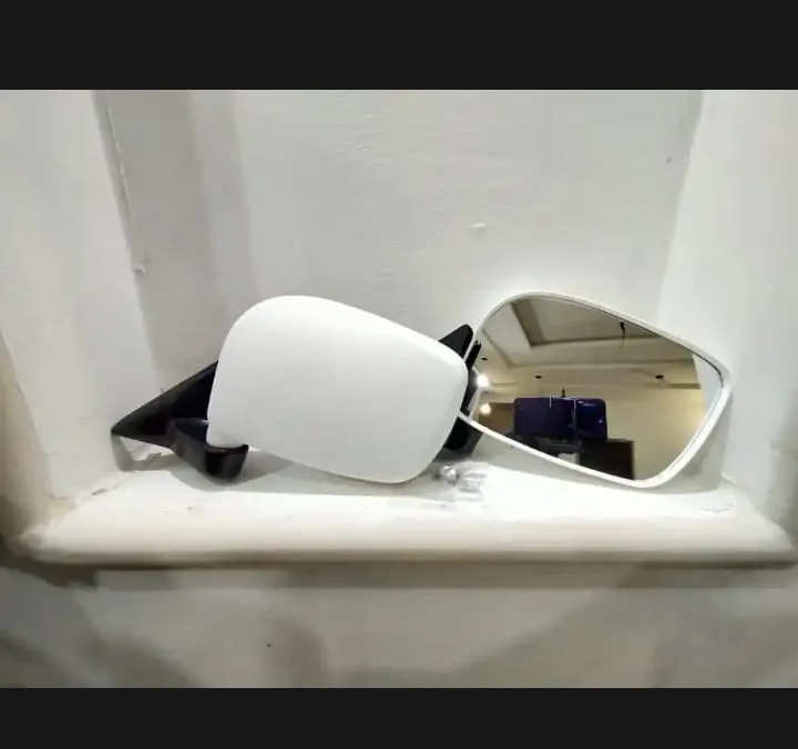 Side%20Mirrors%20For%20Suzuki%20Mehran%20And%20Khyber%20Wide%20Angle%20(off%20White)%202%20Pcs%20Wagon%20R%20Style%20-%20Image%204