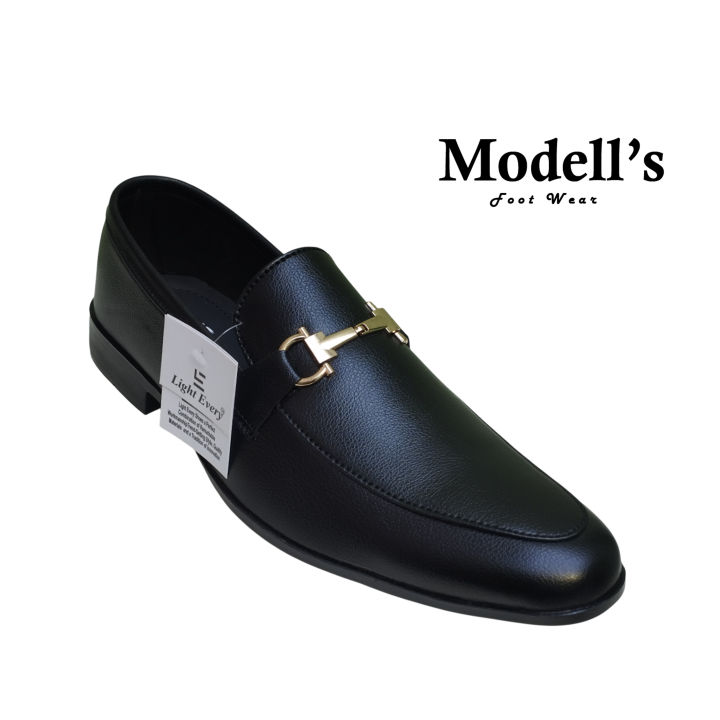 Modell's elegant new style shoes new arrival shoes fom men & boys.