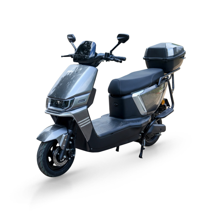 Revoo%20A12%20Electric%20Scooter%20E-bike%20%20with%20Rear%20Box%20-%20Red%20/%20Black%20/%20Grey%20/%20White%20-%20Image%202