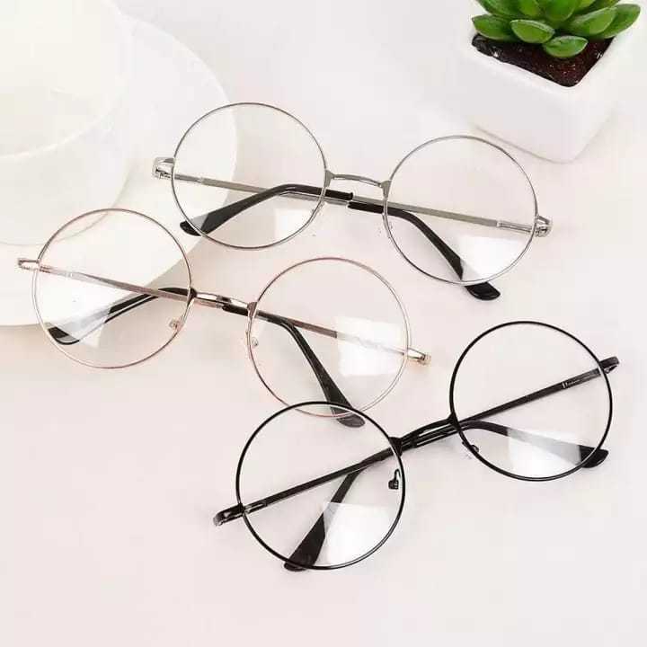 New%20Design%20Half%20Round%20Transparent%20Stylish%20Glasses%20with%20Golden%20Frame%20For%20Men/Women%20-%20Image%203