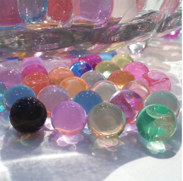 Colorful%20Water%20Beads%20%E2%80%93%20Expanding%20Aqua%20Jelly%20Balls,%20Crystal%20Gel%20Water%20Pearls%20&%20Multi-Color%20Growing%20Water%20Balls%20for%20Weddings,%20Centerpieces,%20Crafts%20&%20Home%20Decor%20-%20Image%204
