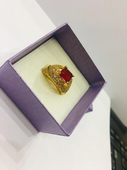 Ring%20gold%20plated%20one%20carat%20with%20white%20stones%20and%20ruby%20for%20women%20-%20Image%203