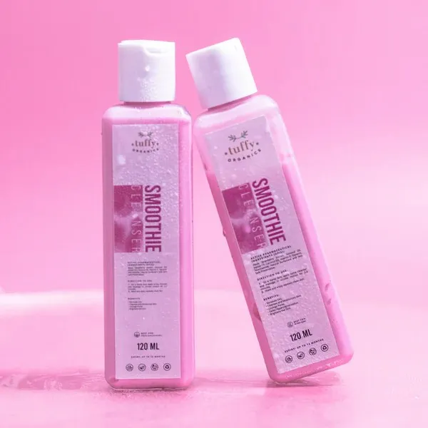 Tuffy%20Organics%20Hydrating%20and%20brightening%20Smoothie%20cleanser%20for%20both%20oily%20and%20dry%20skin.120ml%20-%20Image%203