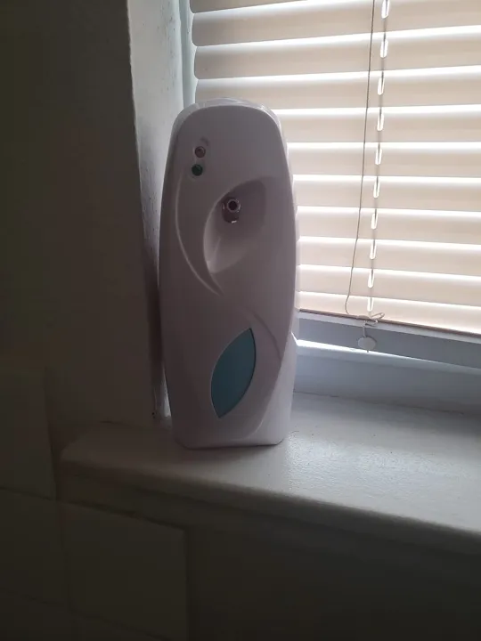 Automatic%20Air%20Freshener%20Dispenser%20Machine%20with%20Light%20Sensor%20-%20Adjustable%20Fragrance%20Sprayer%20for%20Home%20&%20Office%20-%20Wall%20Mounted%20LED%20Room%20Spray%20Machine%20-%20Smart%20Day/Night%20Mode%20Aroma%20Dispense%20-%20Image%209