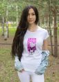 hooligan aesthetic skull illustrated design T-shirt. 