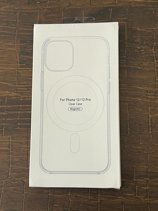 Apple%20iPhone%2012%20Pro%20Magnetic%20MagSafe%20Compatible%20Protective%20Clear%20TPU%20Transparent%20Case%20-%20Image%205