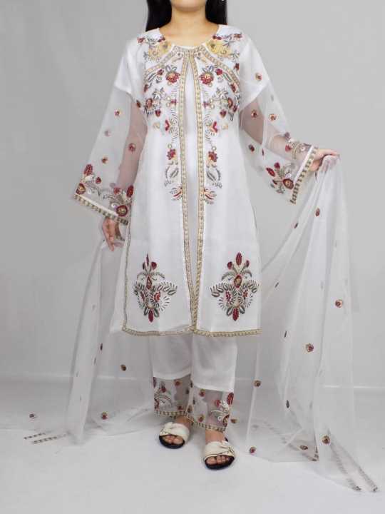 Organza%20white%203%20Pieces%20Embroidered%20Stitch%20Ladies%20Suit%20Ready%20to%20Wear%20for%20Girls%20and%20Women%20-%20Image%204