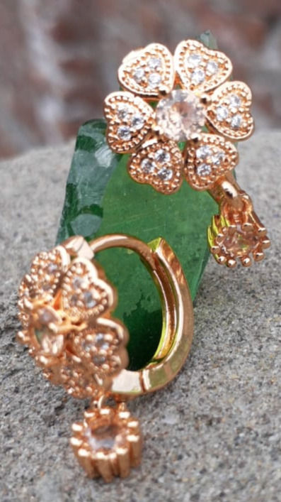 1%20carat%20gold%20ear%20rings%20for%20girls%20and%20women%20latest%20design.%20-%20Image%202