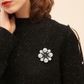 Spot Wybu 2022 Newest 8 Letters Brooch Luxury Pin Tudong Rhinestone/Pearl Rhinestone Brooch Jewelry Gift. 