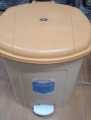 Dustbin Trash Bin Pedal Bin medium – 14 liter – Fancy Bin. 