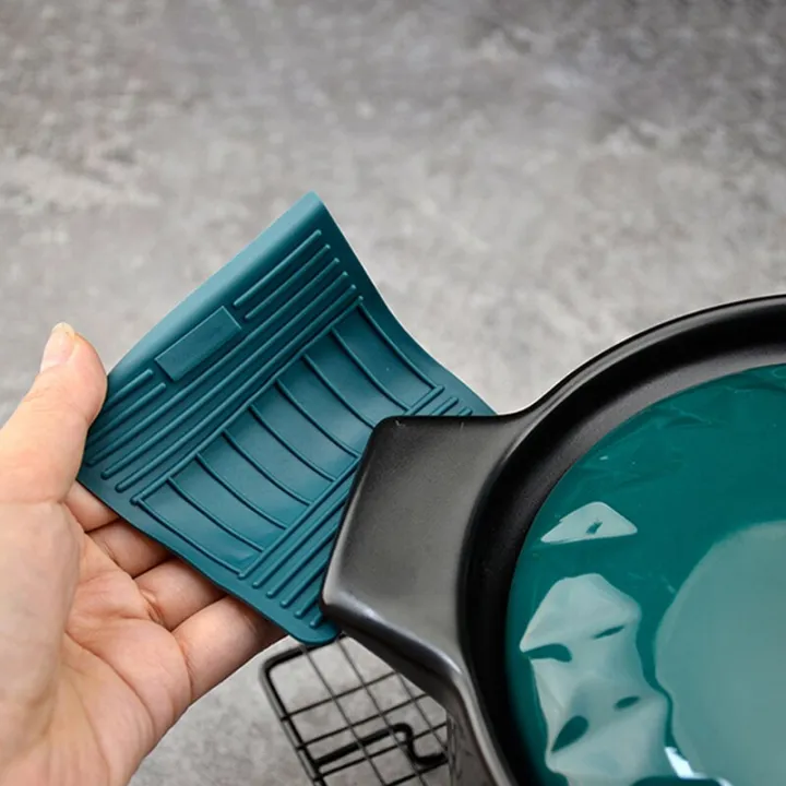 %E3%80%90FUN%20LIVE%E3%80%91%201%20Pc%20Grip%20Silicone%20Pot%20Holder%20Sleeve%20Pot%20Glove%20Pan%20Handle%20Cover%20Grip%20Kitchen%20Tools%20-%20Image%203