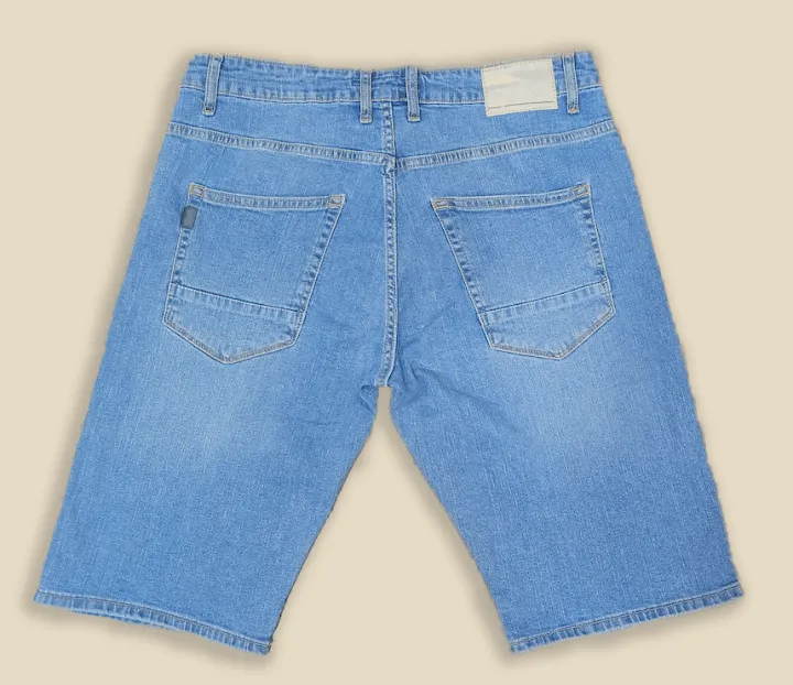 Slim%20Fit%20Denim%20Shorts%20for%20Men%20-%20Image%203