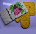 Kitchen Towel, Oven Mitt and Pot Holder Set. 