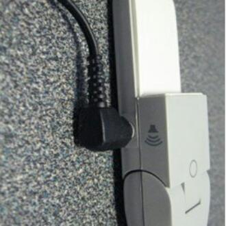 car%20smart%20Charger%20with%20Line%20Out%20Jack%20(SendStation)%20NC%20-%20Image%206