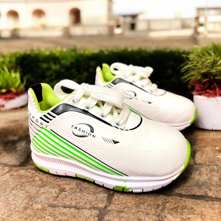 "%20Boys%20Joggers%20Lightweight%20and%20Comfortable%20Shoes%20%E2%80%93%20New%20Style%20Soft-Soled%20%20%20Sneakers%20for%203-6%20Year%20Olds%20%7C%20Parrot%20&%20White%20Shade%20Breathable%20Sports%20Shoes%20%20%20%7C%20Durable%20Winter%20&%20Autumn%20Kids%20Shoes%20for%20Boys%20%7C%20Perfect%20Joggers%20for%20%20%20Active%20Wear%20&%20Everyday%20Use"%20-%20Image%205