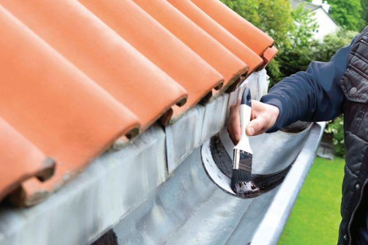Bison%20Rubber%20Seal%20Coating%20For%20Waterproofing%20Sealing,%20Protecting%20And%20Repairing%20(Made%20In%20Holland)%20-%20Image%206