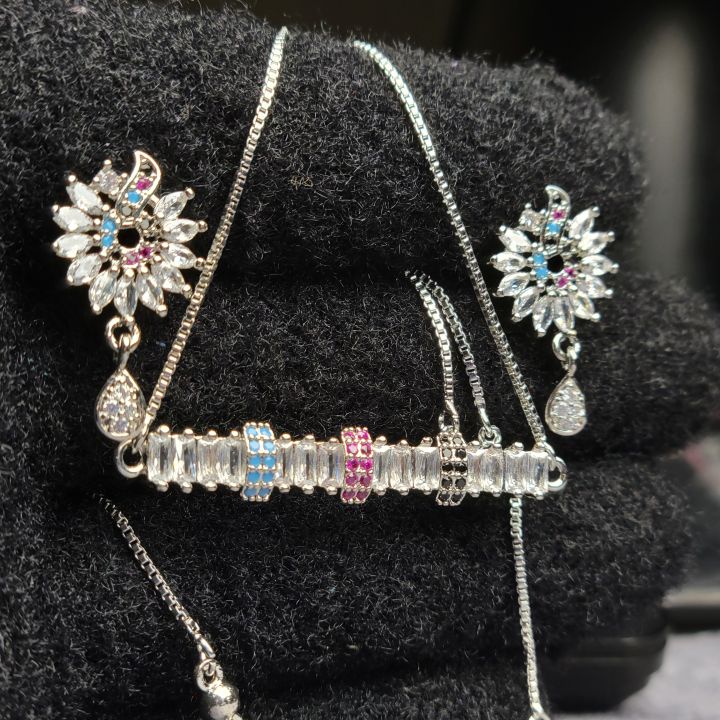 Radiant%20Blossom%20Jewelry%20Set%20%E2%80%93%20Necklace,%20Earrings,%20and%20Bracelet%20-%20Image%207