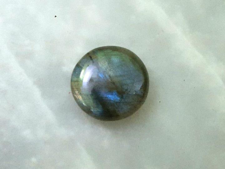 Natural%20Labradorite%20Stone%20/%20Rainbow%20Opal%20-%20Image%204